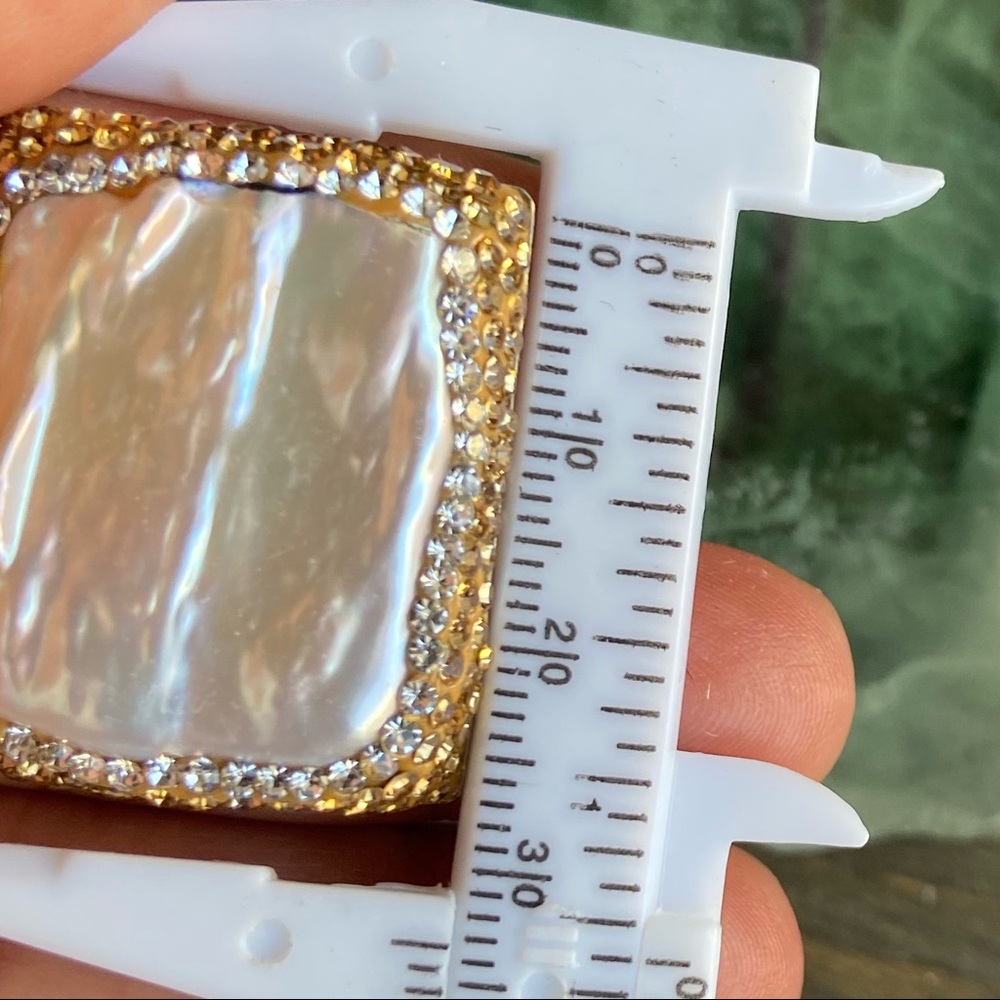 HUGE BIWA PEARL AND MARCASITE STATEMENT RING - Picture 5 of 7